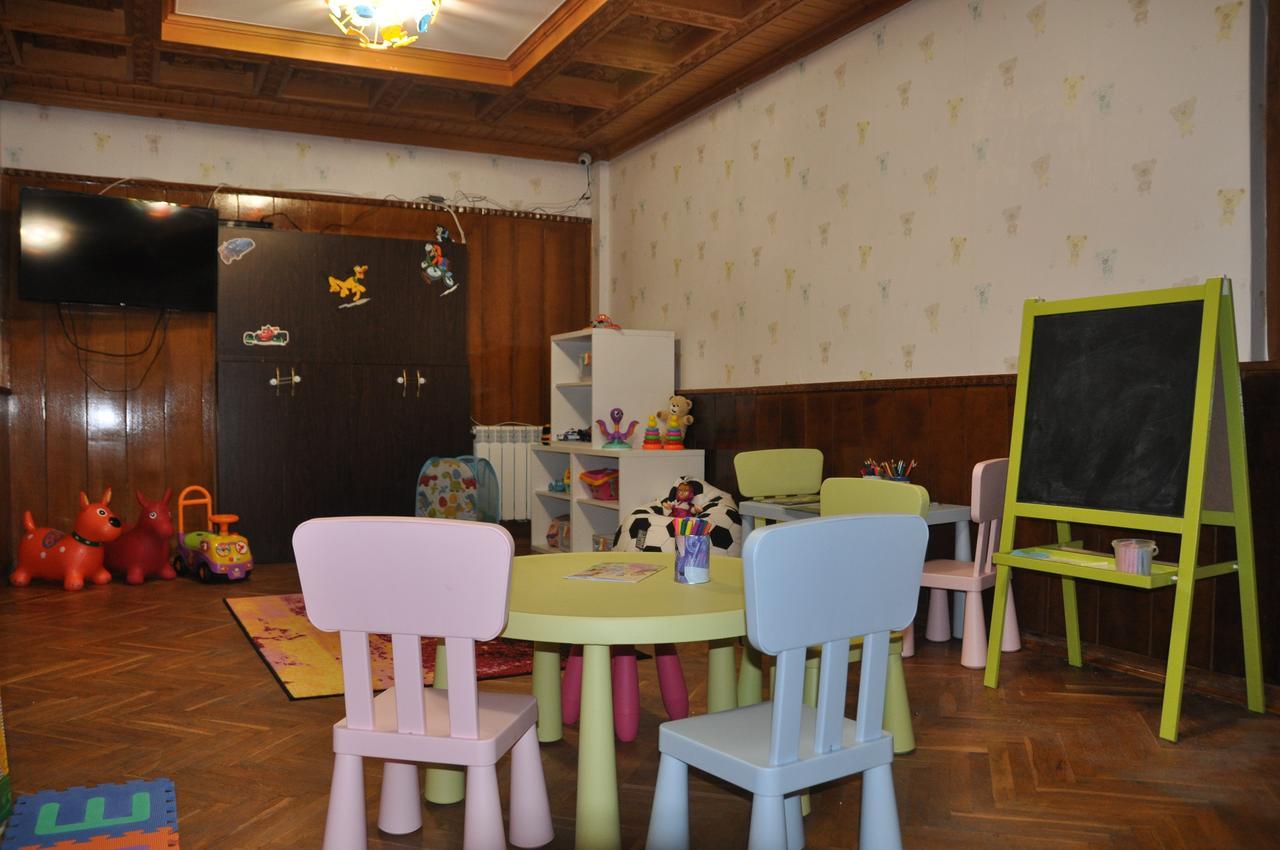 Family Hotel Balkanci Uzana Luaran gambar