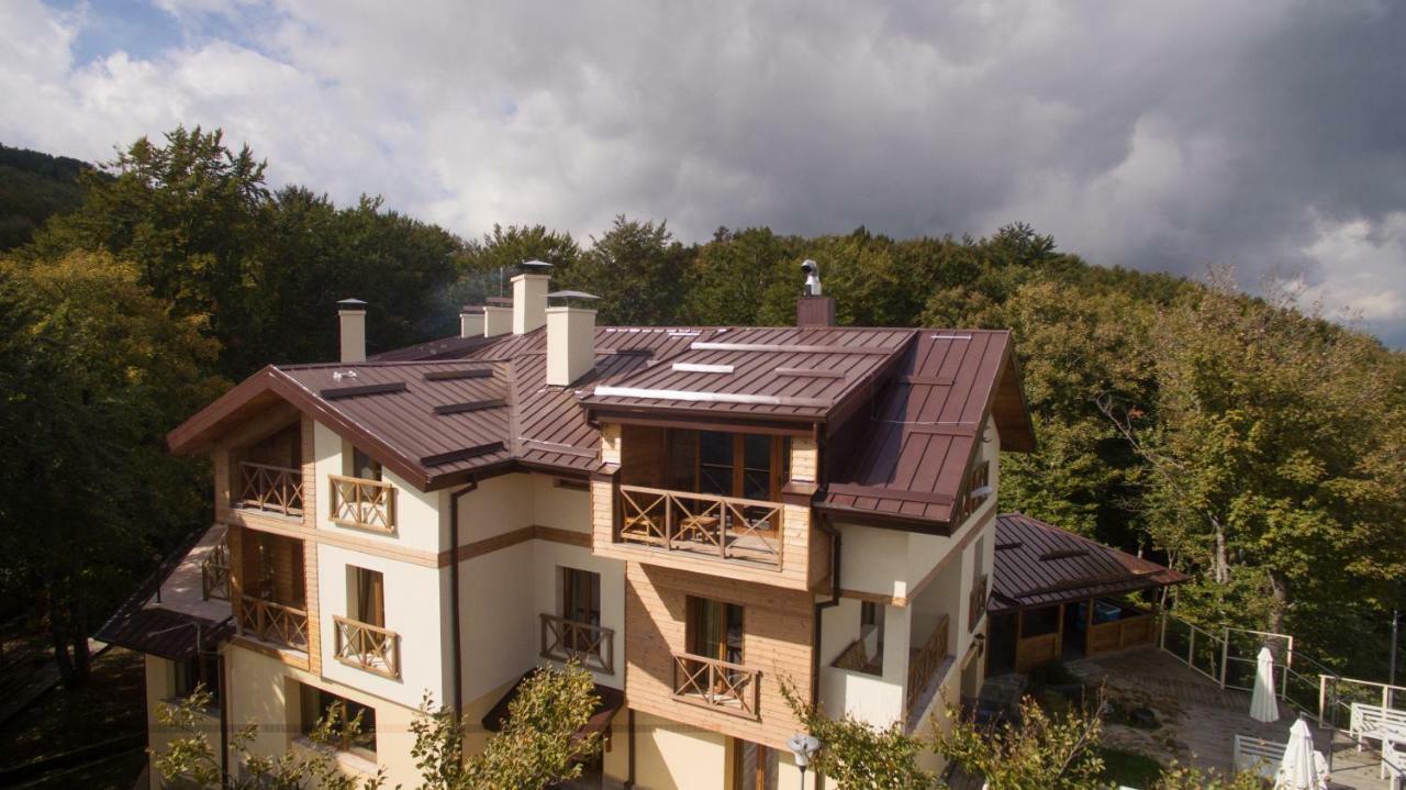 Family Hotel Balkanci Uzana Luaran gambar